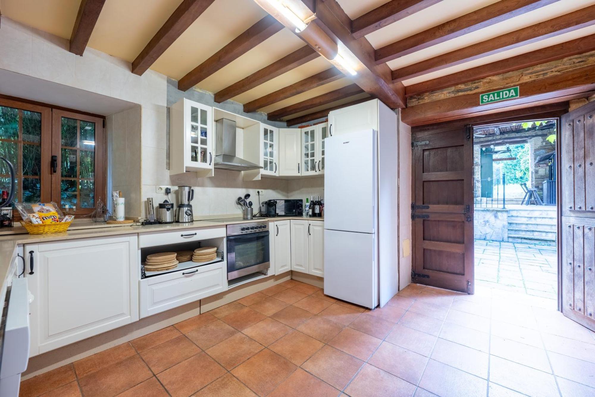 Villa En Asturias Con Cine, Piscina, Bbq, Juegos, 14 Pax Cobre Esterno foto