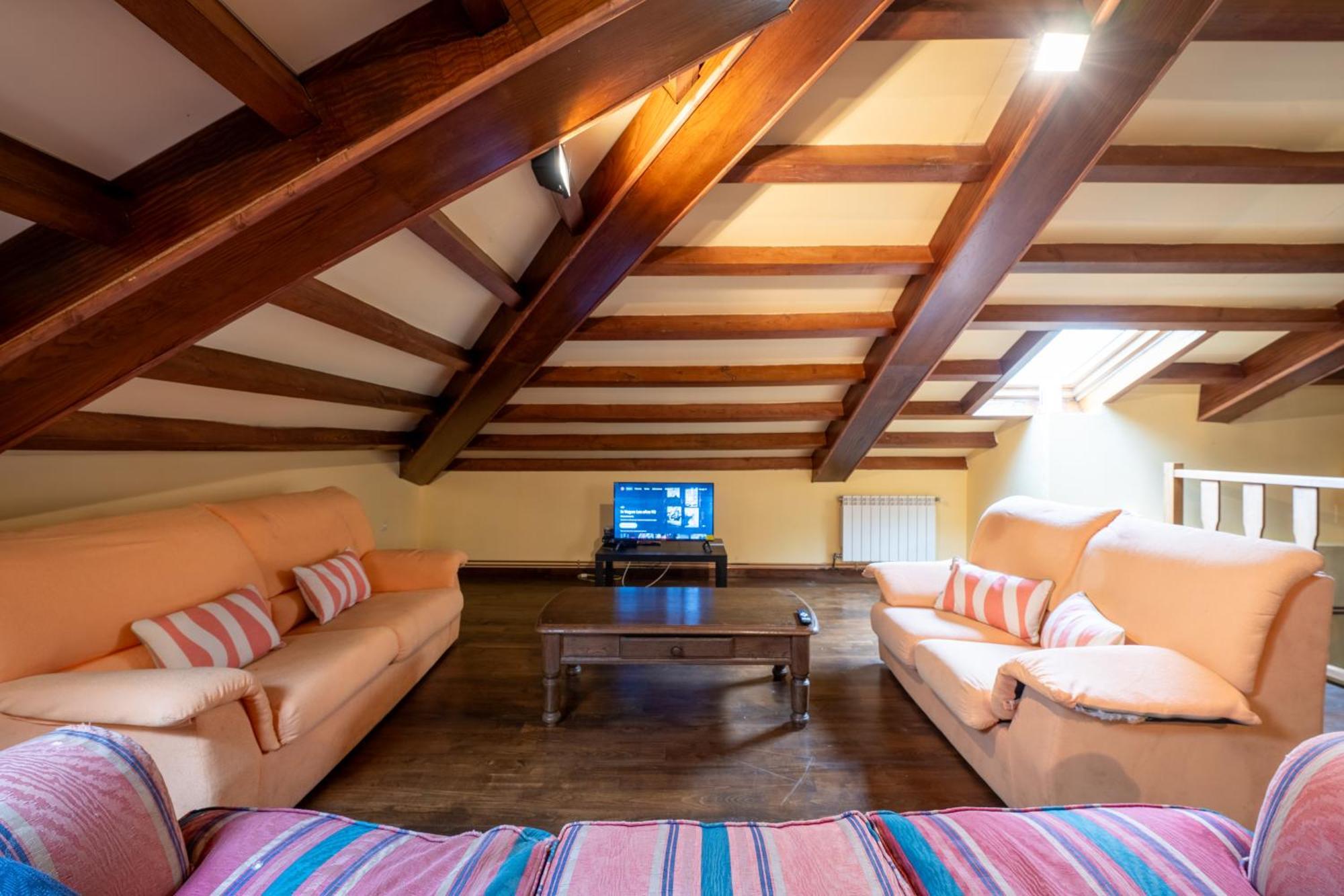 Villa En Asturias Con Cine, Piscina, Bbq, Juegos, 14 Pax Cobre Esterno foto